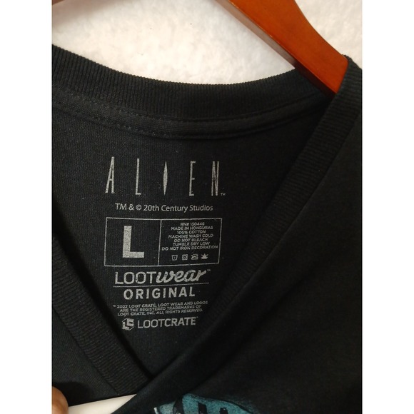 Aliens Xenomorph Lootwear Exclusive T-Shirt Loot Crate L Large - Picture 3 of 5